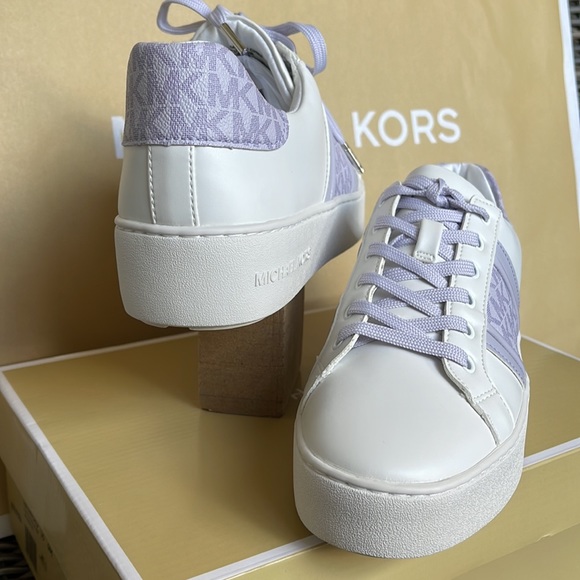MICHAEL KORS POPPY STRIPE LACE UP NAPPA FAUX LEATHER LAVENDER MIST WMNS - Picture 10 of 16
